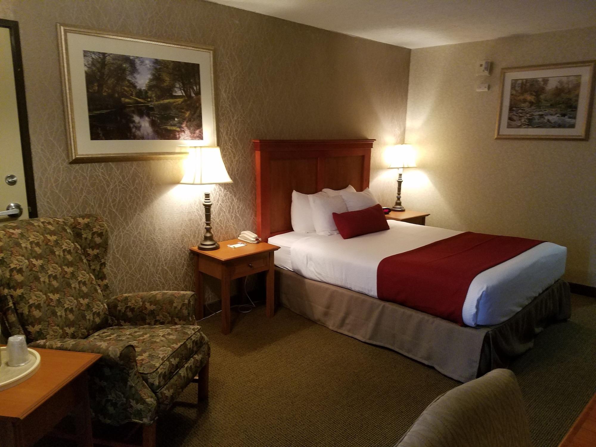 Best Western Plus Rivershore Hotel Oregon City Exterior photo